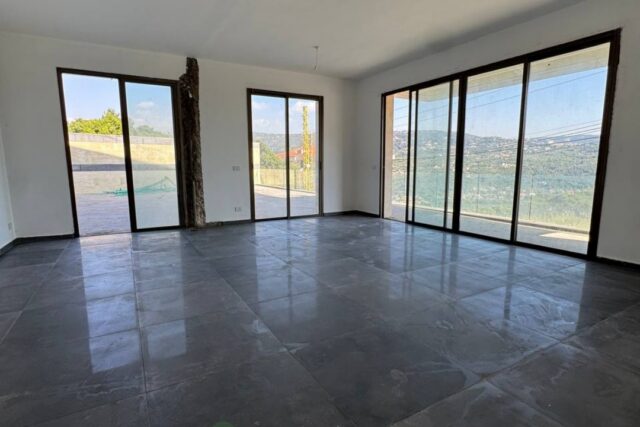 Duplex for sale in Baabdat!