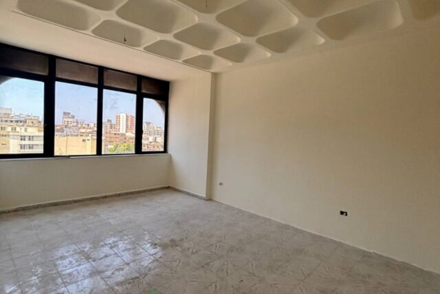 Office for rent in Baouchriye!