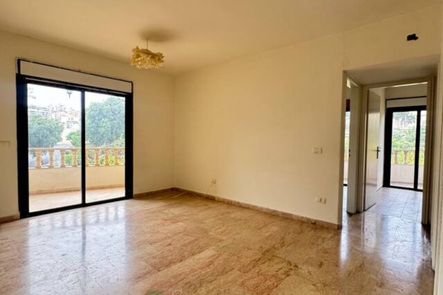 Apartment for rent in Bqennaya!