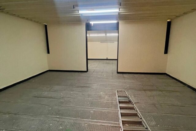 Warehouse for rent in Verdun!