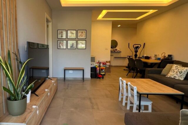 Apartment for sale in Mar chaaya!